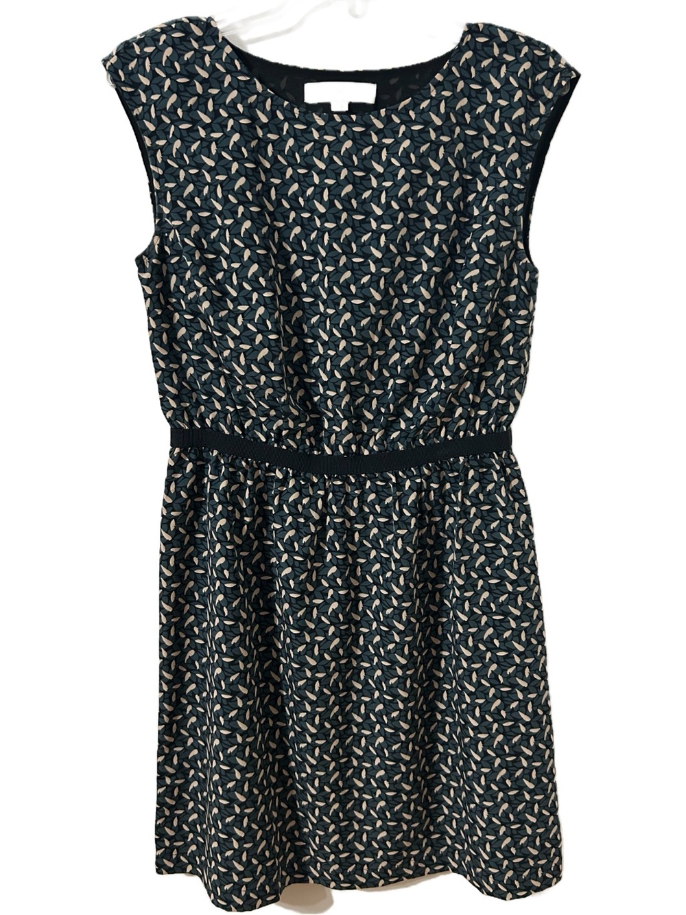 LOFT Ann Taylor Leaf Print Sleeveless Dress Small Green Black Tan Elastic Waist